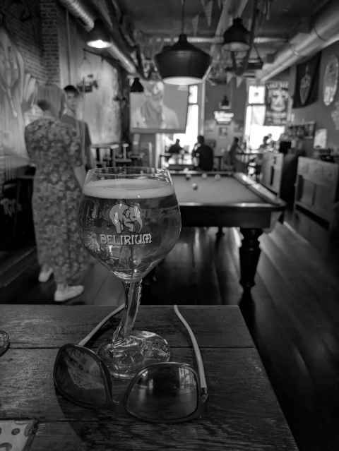 Free pool table, and Belgian beer in Delirium